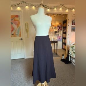 Mid Length Semi Vintage Black Skirt - Renuar Size 10